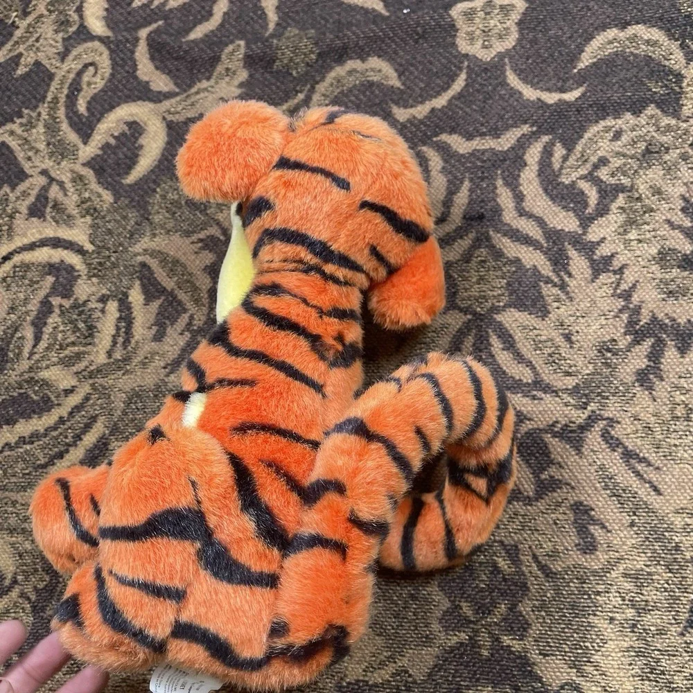 Vintage Tigger Walt Disney World Disneyland Stuffed Animal 10
